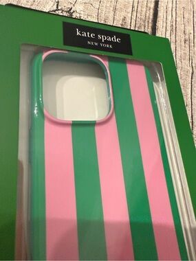 NWT! ♠️ kate spade protective phone case for iPhone 16 Pro Max - MagSafe